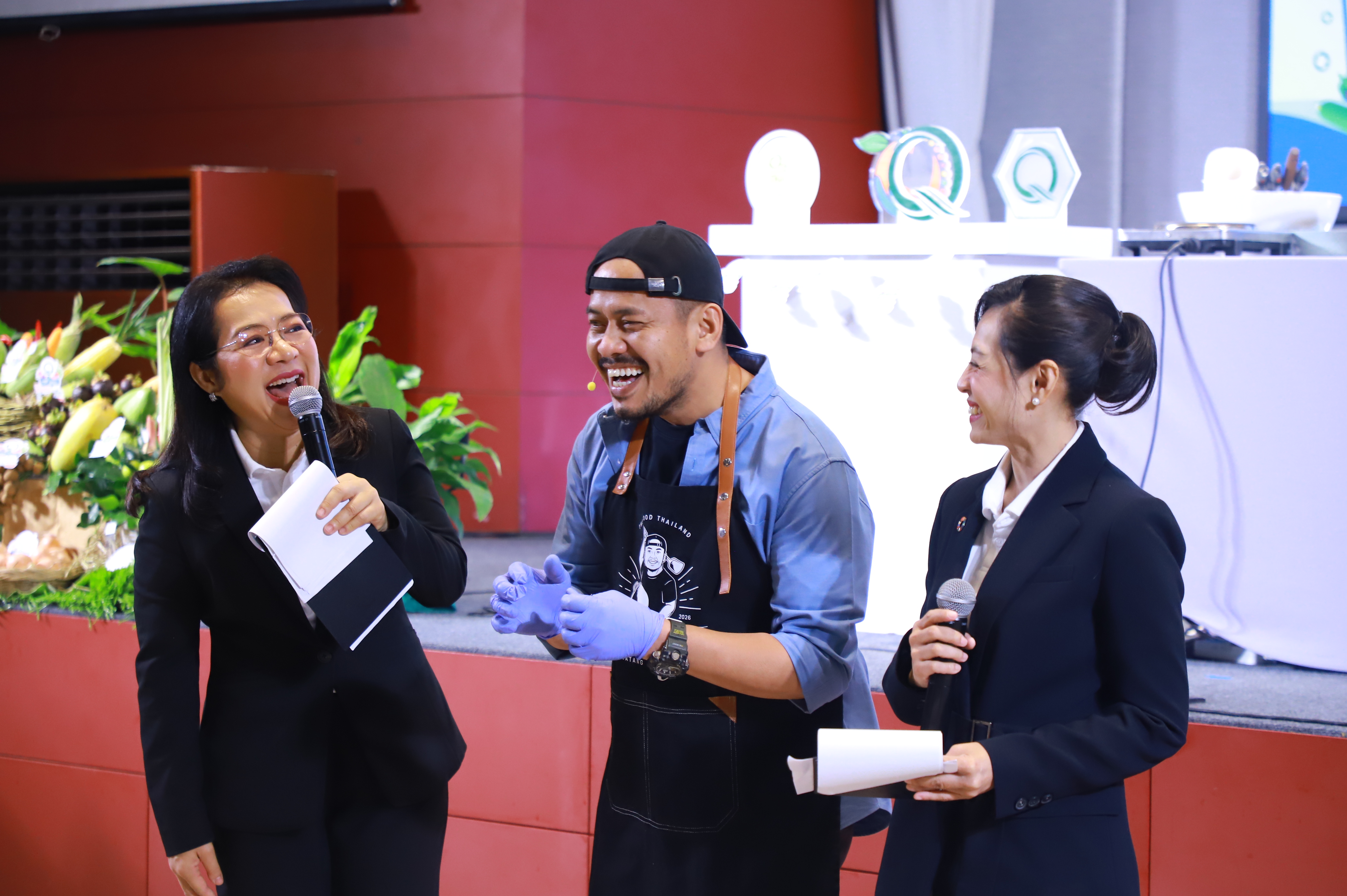 title - ส.ป.ก. ร่วมงานวันความปลอดภัยอาหารโลก (World Food Safety Day) 